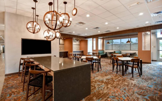 Fairfield Inn & Suites Milwaukee North