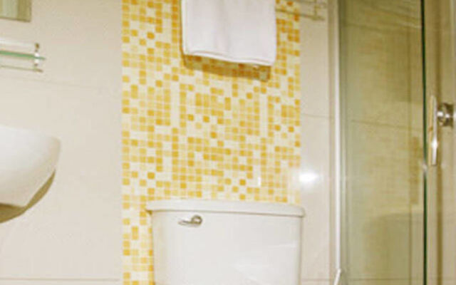 Star Hotel & Suites Shanghai