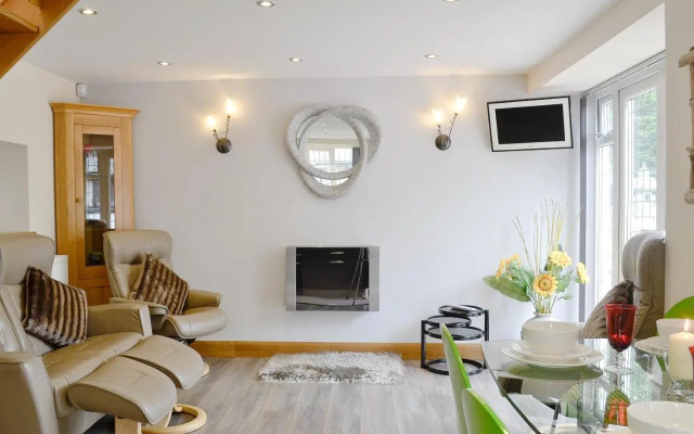 Lily Vale Cottage
