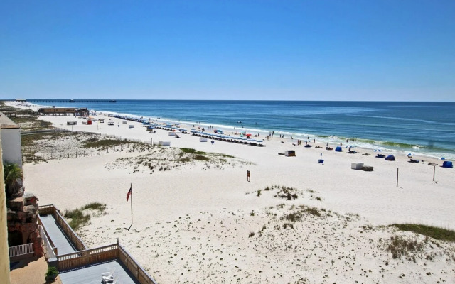 Castaways by Youngs Suncoast