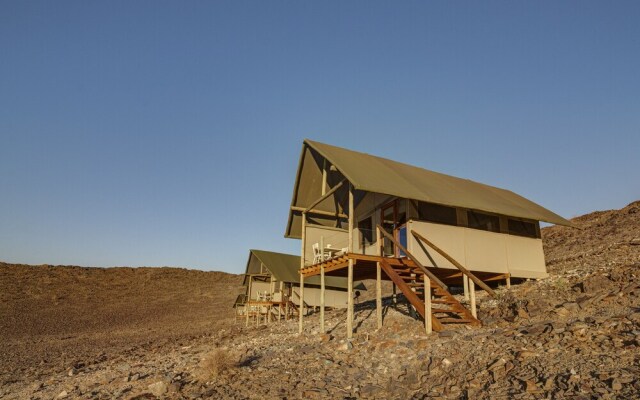 Kanaan N/a'an ku sê Desert Retreat