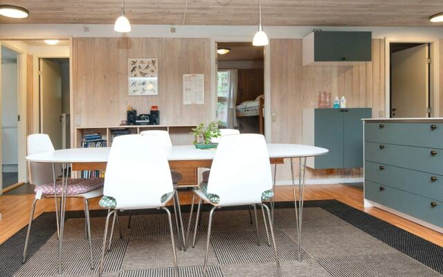 10 Person Holiday Home in Glesborg-by Traum