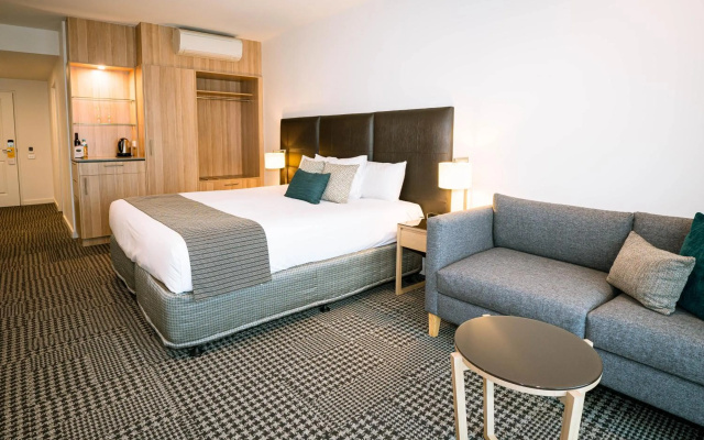 Quality Hotel Parklake Shepparton – Guest Rooms – Shepparton