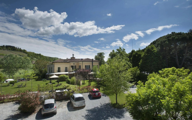 Hotel Langhe