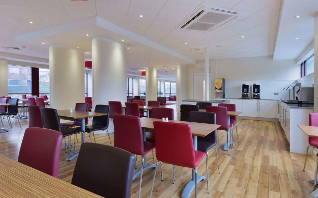 Travelodge London Wembley Hotel