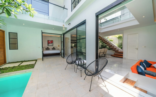 Villa Blue Water