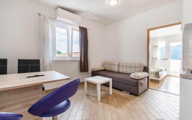 Amazing Home in Piran With Wifi and 1 Bedrooms