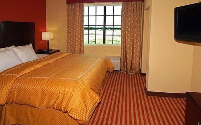 Holiday Inn Express & Suites Bridgeport by IHG