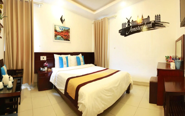 Mayfair Da Nang Hotel