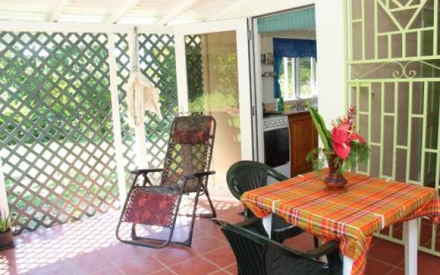 Bluemoon Cottage