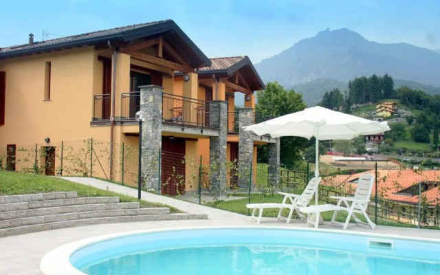 Oleandro Balcony 5 - Menaggio by Lovecomo