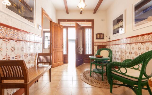 HOUSE CAL JUAN RODA DE BARà