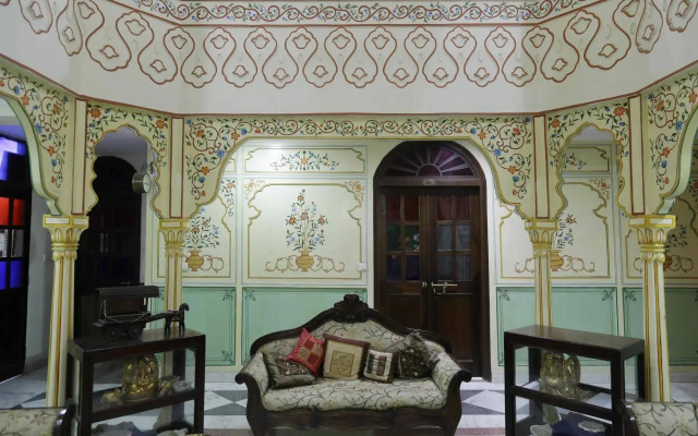 Hotel Rani Mahal