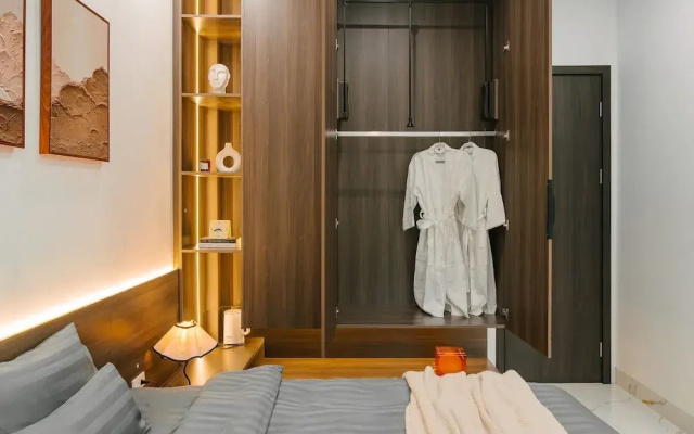 Tamundi Embassy - Diplomatic Quarter - West Lake Hanoi