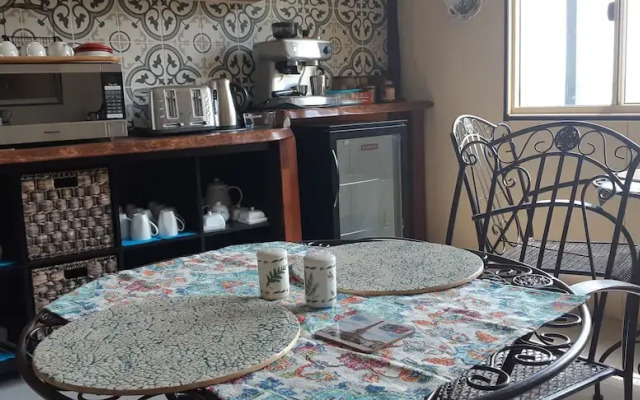 Mapleton Peaceful Provence BnB