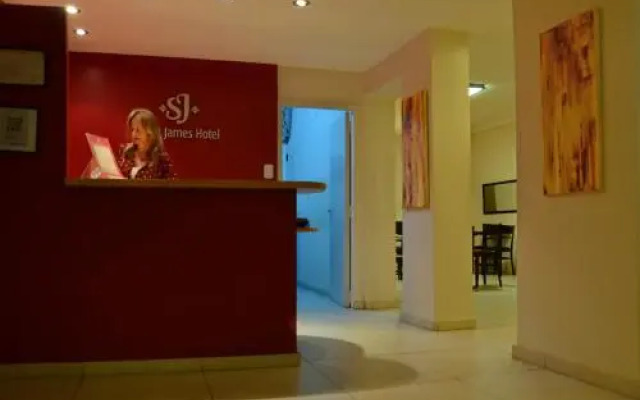 Saint James Hotel La Plata