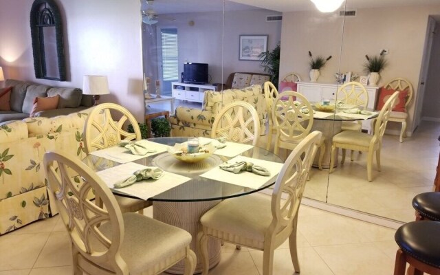 Sea Place 13137 2 Bedroom Condo by RedAwning