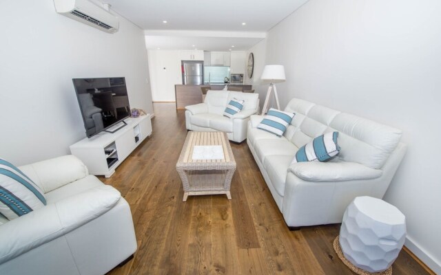The Shoal Unit 407 - Shoal Bay