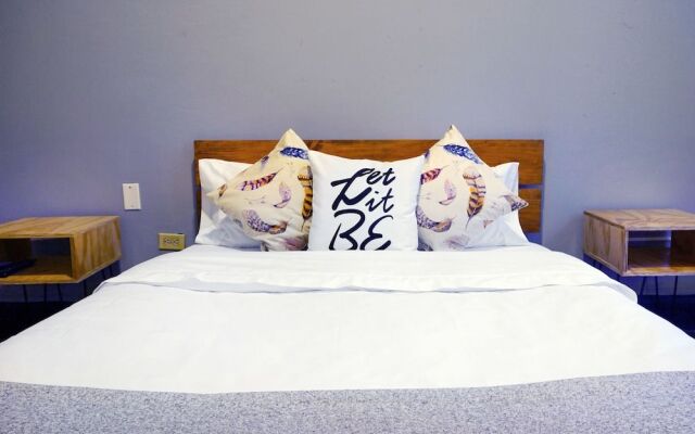 CX Home Hotel