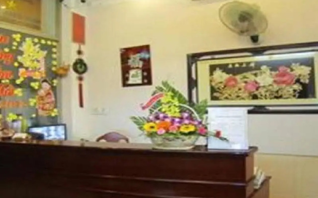 RedDoorz @ Hoang Minh Hotel