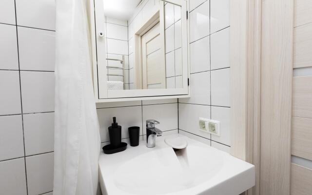 Home24 on Verkhne-Proletarskaya street 7
