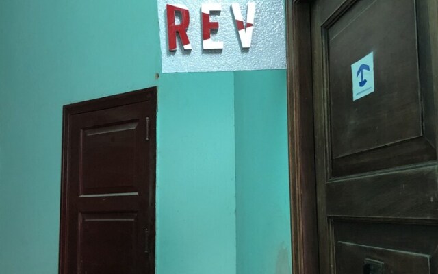 REV Boutique