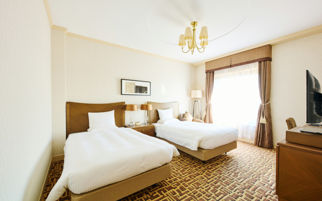 Okura Chiba Hotel