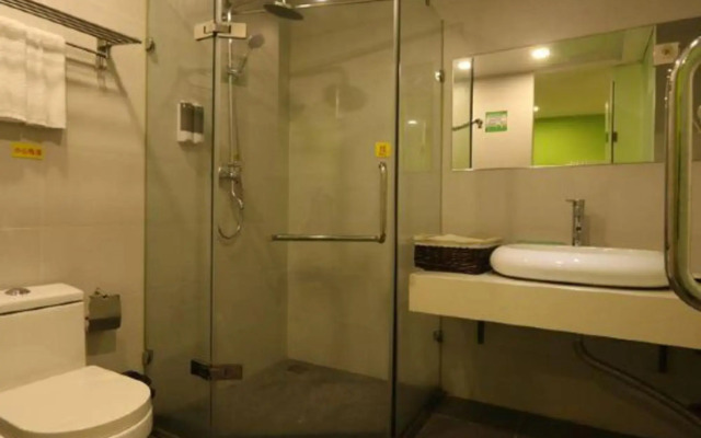 Home Yeah Hotel