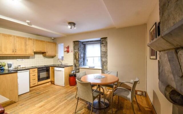 Barnacles Galway Apartment