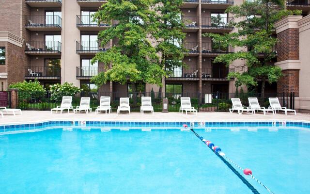 Holiday Inn Express Rolling Meadows - Schaumburg Area by IHG