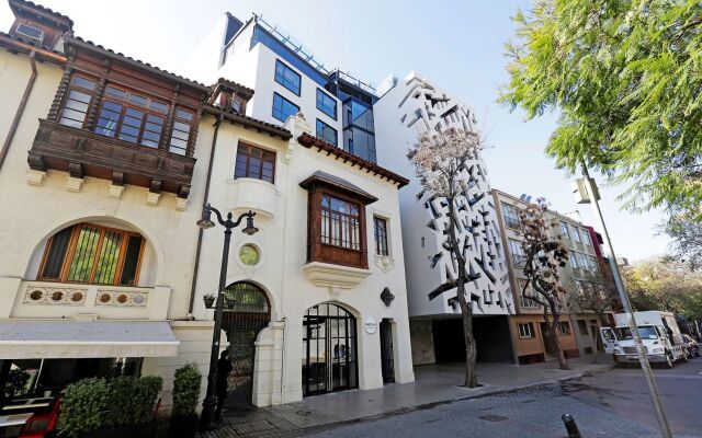 Hotel Cumbres Lastarria