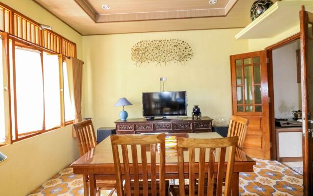 Embe Joglo Homestay