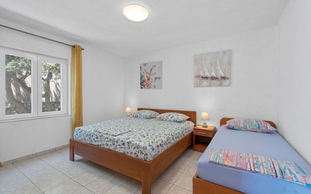 Apartment Uga2