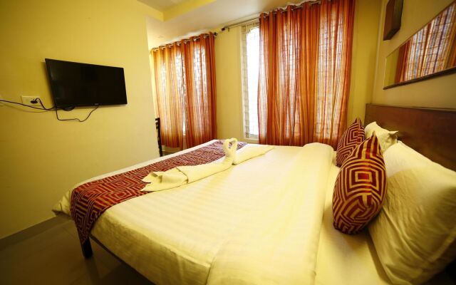 OYO Rooms off Aurobindo Ashram