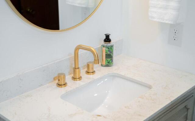 Lovely Oasis on Tunnel Vision Trail