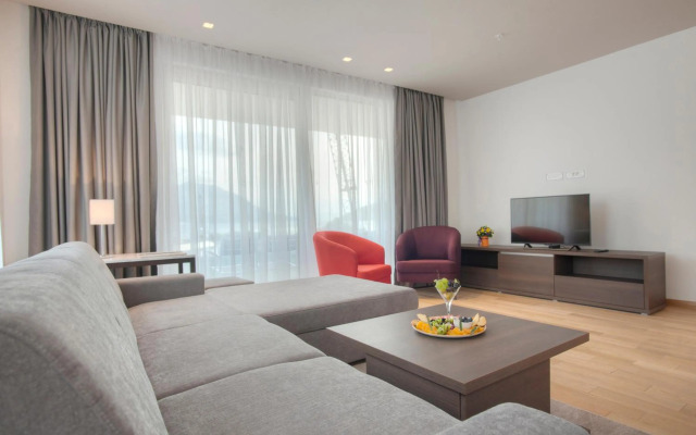 Hotel Wow