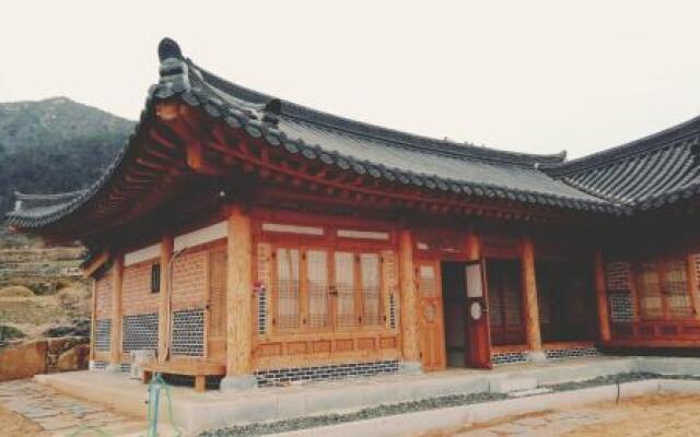 Suncheon Myeongga Hanok Pension