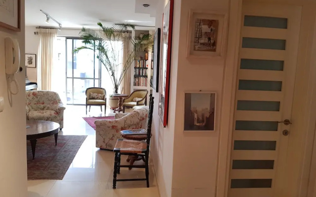 Beautiful Seaview Apt in Jaffa promenade