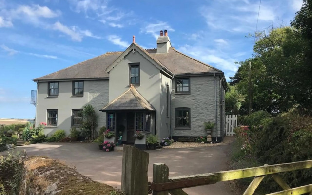 Downton Lodge Country B&B
