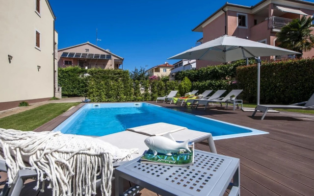 Villa Francesco - Three-bedroom Apartment