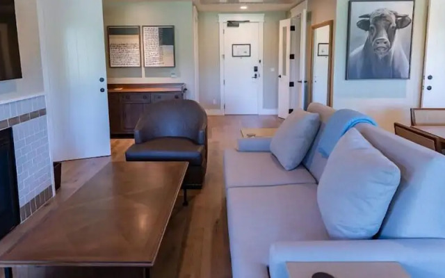 The Inn at SentryWorld