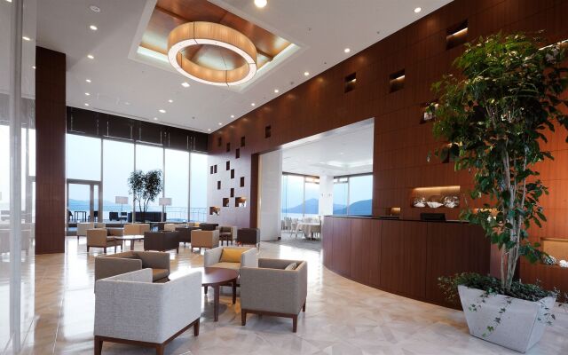 Toba Hotel International