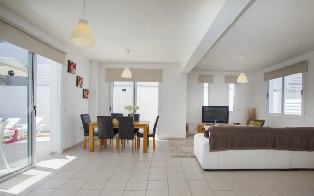 Villa Clematis in Protaras