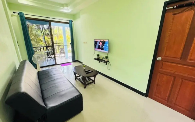 Peaceful house in Naiharn