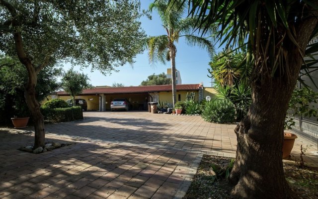 Holiday Home in Ribera With Swimming Pool, Garden, Veranda
