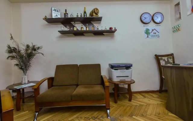 Friendship Hostel & Tours 2