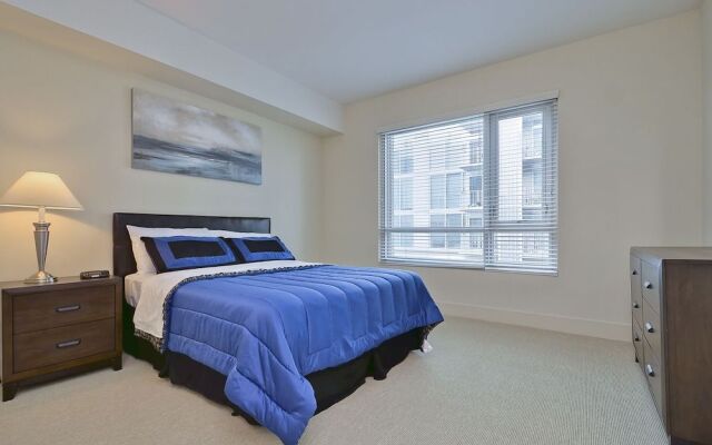 NEW Two bedroom condo in Channelside Tam