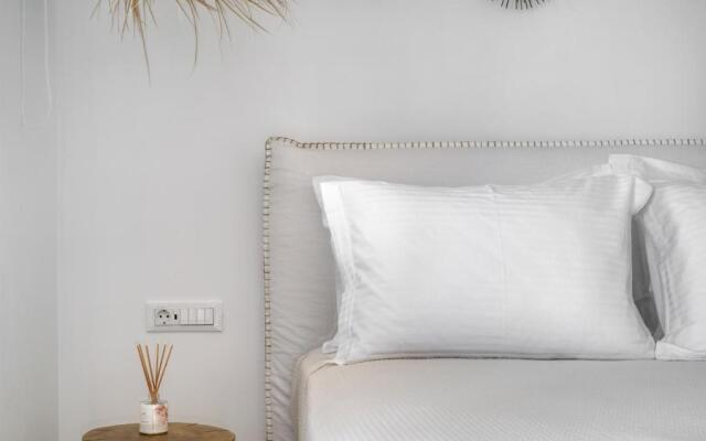 Nefeli Residence & Suite Ftelia Beach Mykonos