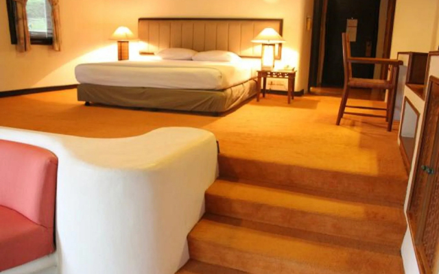Imperial Phukaew Hill Resort
