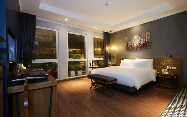 Hanoi Calido Hotel
